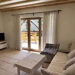 בית נופש Wypoczynkowy Sosenka Z Sauna I Jacuzzi